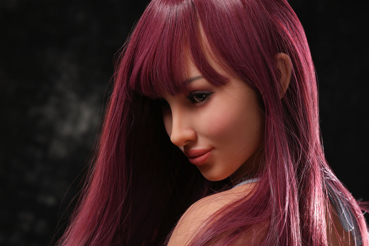 Realistische Sexpuppe mit lila Haaren