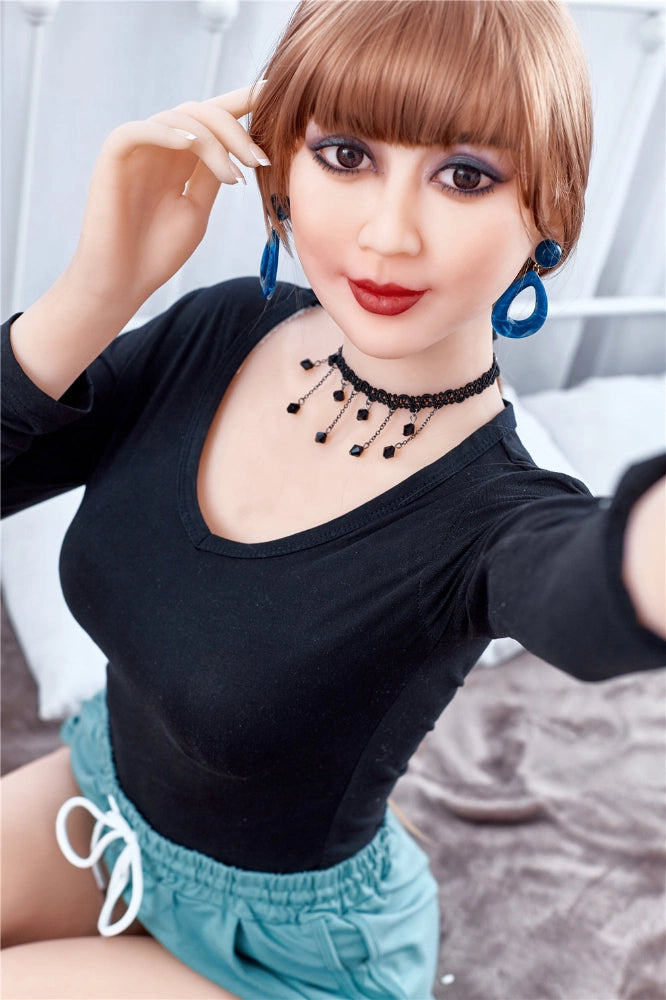 Irontechdolls Sexpuppen Sexpuppe Elise diskret bestellen bei marielove