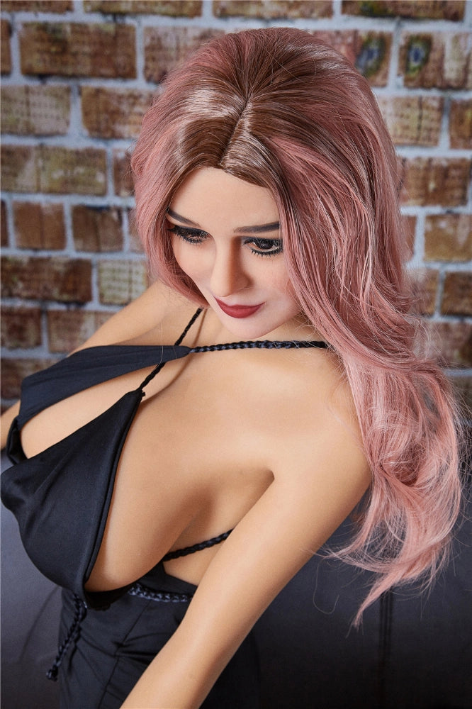 Sexpuppe mit rosa Haaren, Nahaufnahme