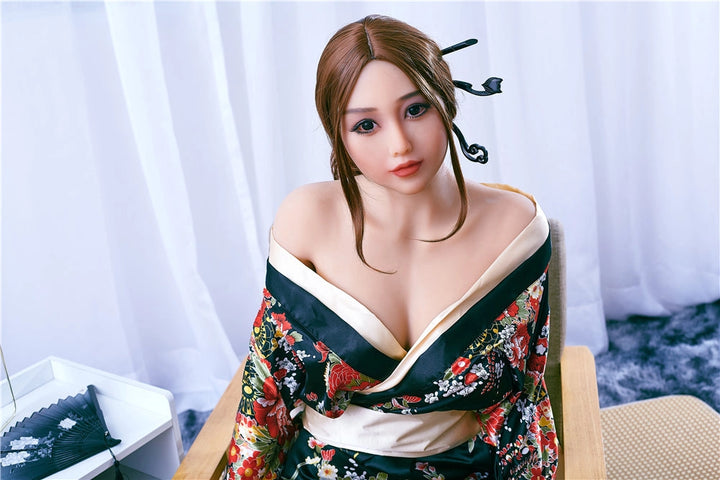 Irontechdolls Sexpuppen Sexpuppe Akiko diskret bestellen bei marielove