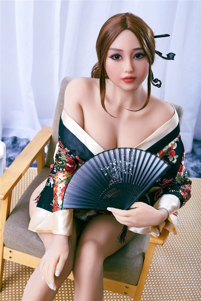 Irontechdolls Sexpuppen Sexpuppe Akiko diskret bestellen bei marielove