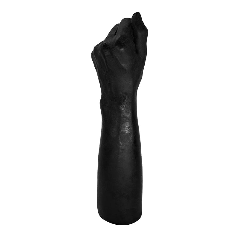 Schwarzer Arm in Faustform