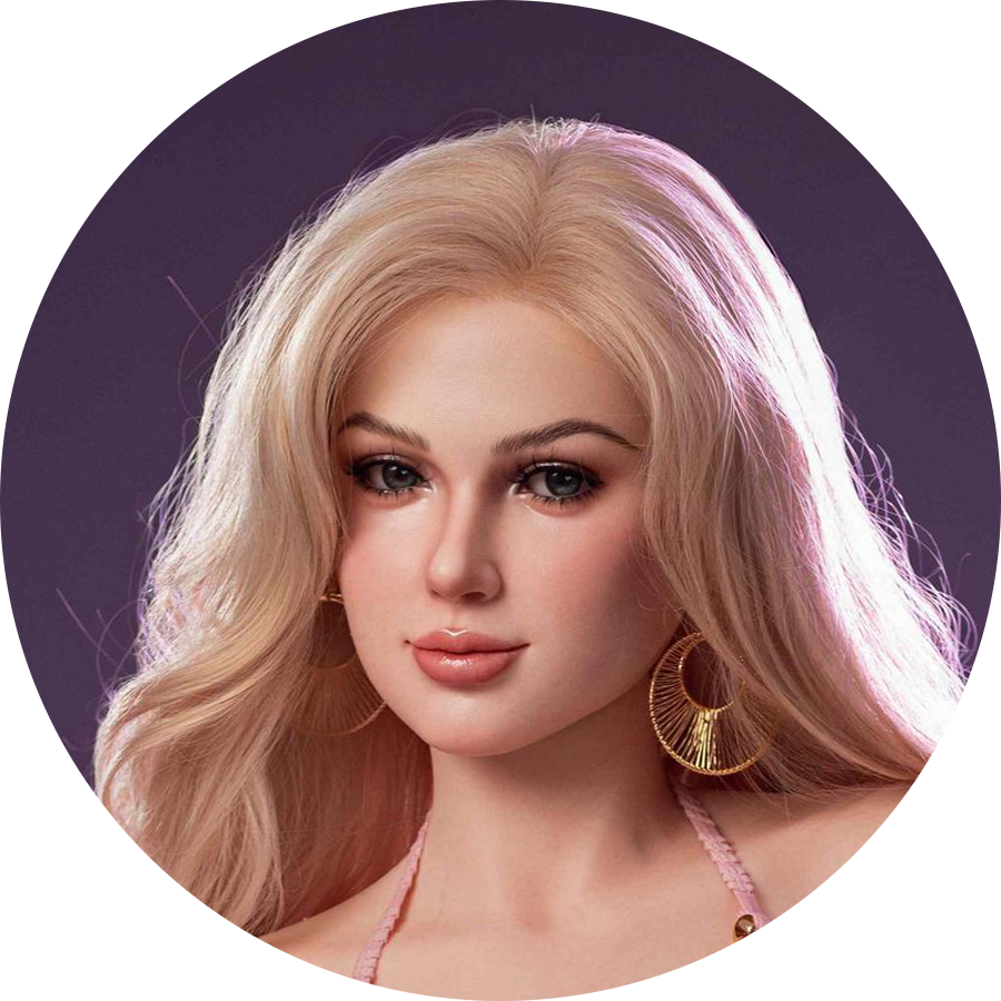 Realistische Sexpuppe mit blonden Haaren