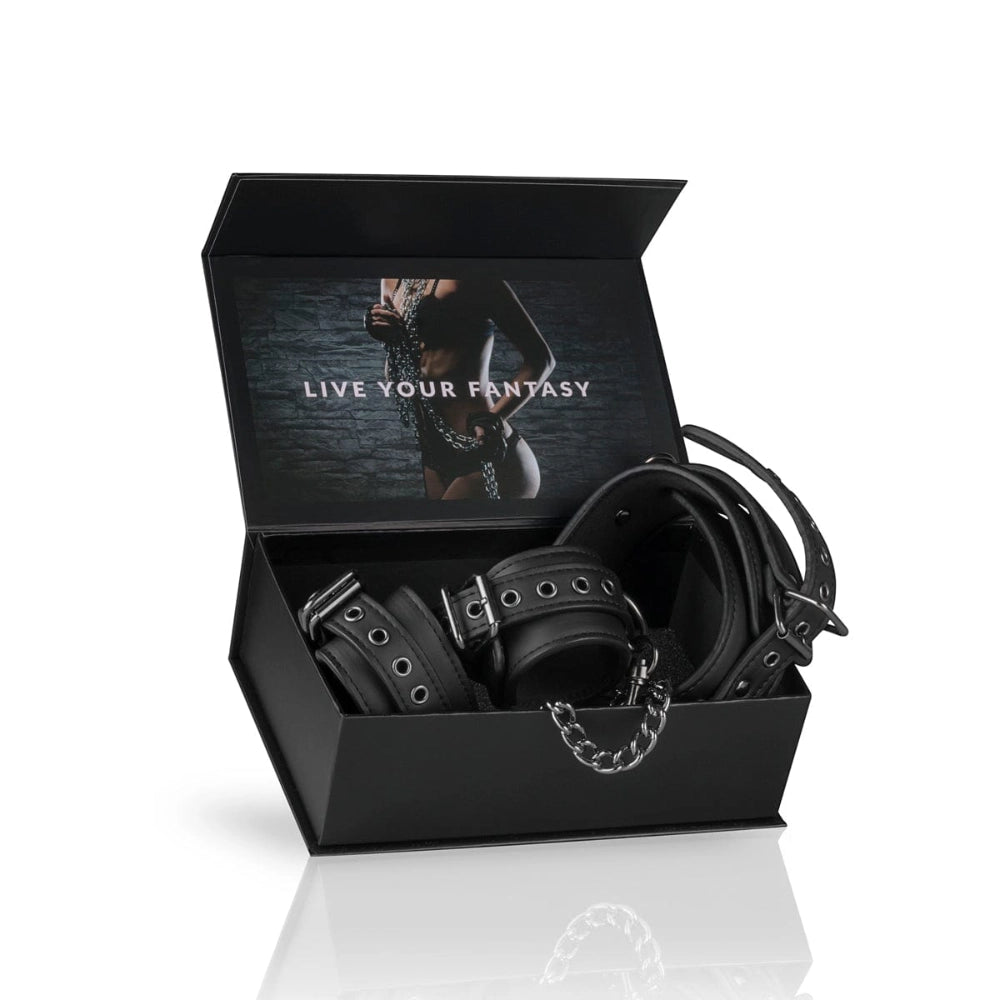 Easytoys Halsbänder Default Easytoys BDSM Halsband BDSM Bondage Pleasure Fesseln Hals- und Handgelenkfessel Fetish Erotik schwarz diskret bestellen bei marielove