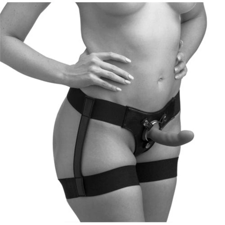 Strap U Strap Ons Default Strap U Strapon Strap-on Harness in Schwarz im Straps-Look diskret bestellen bei marielove